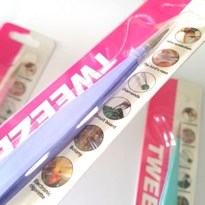 🆕 NEW 2/15$ 1 pc Standard Tweezers with Protector Cap (Lilac)